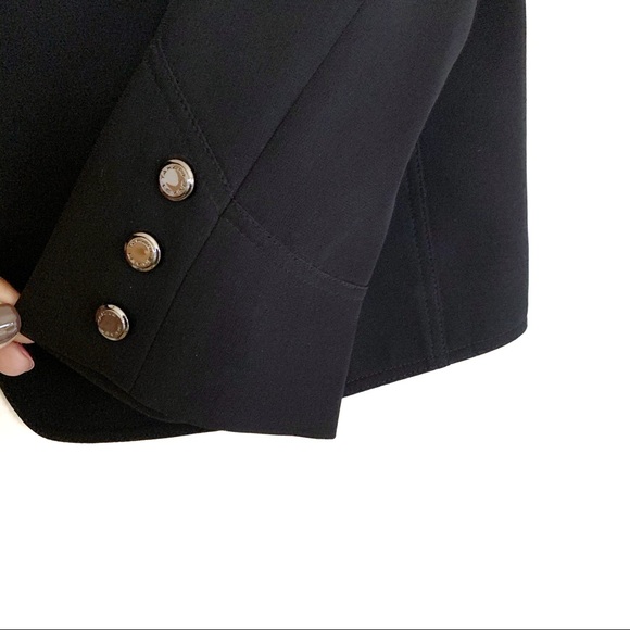 Tahari Arthur S. Levine Blazer- Size 10 - Picture 5 of 5